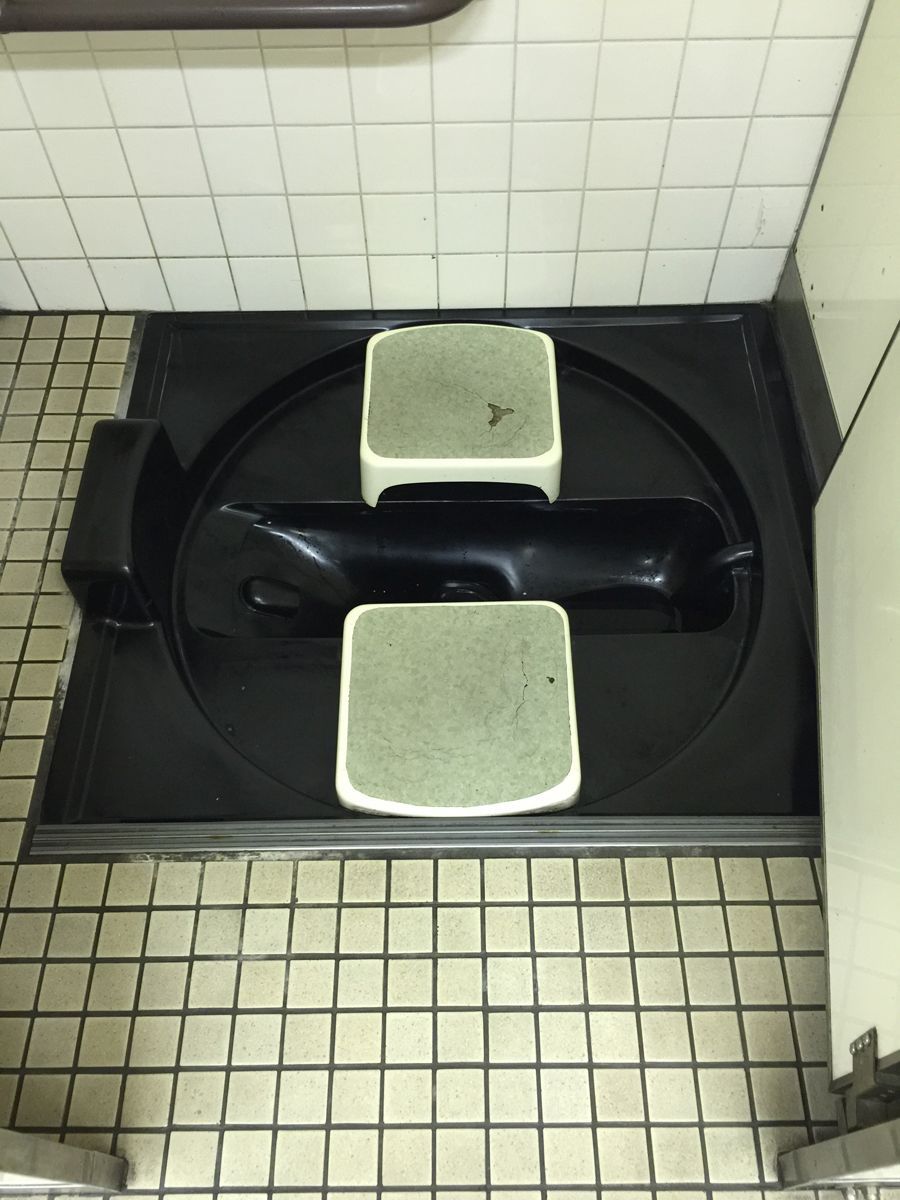 Blog｜恐ろしいトイレの記憶｜札幌ノスタルジック建築散歩